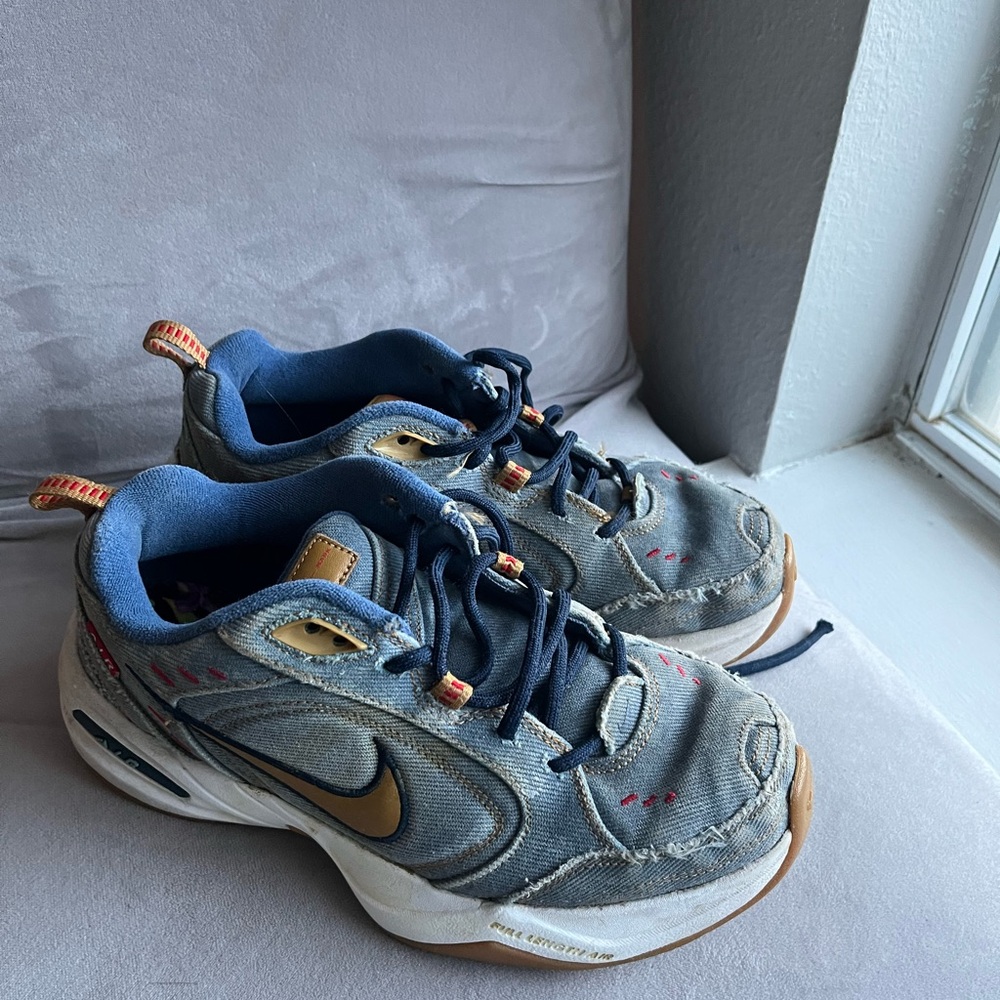 Nike Air Monarch IV PRM Denim Men's Size‎ 7 (AV6676-400), Jean Monarchs/Jonarch